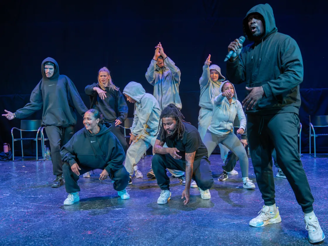 Crime of the century cast in a group shape.