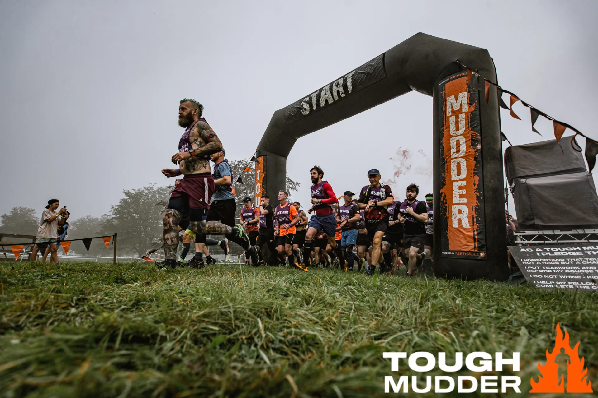 The start olf the Tough Mudder race